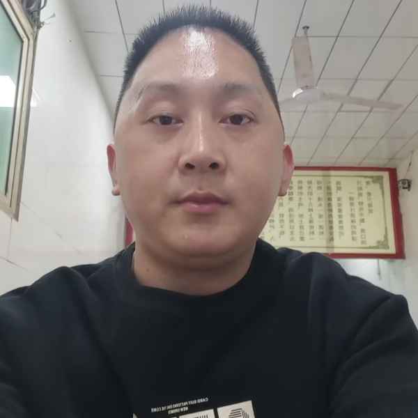 陕西35岁单身帅哥真诚找对象-神农架相亲网