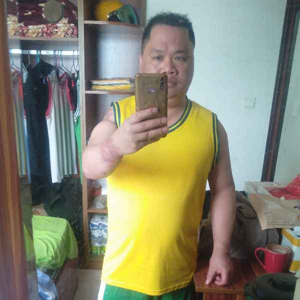 广西34岁单身帅哥真诚找对象-神农架征婚相亲网