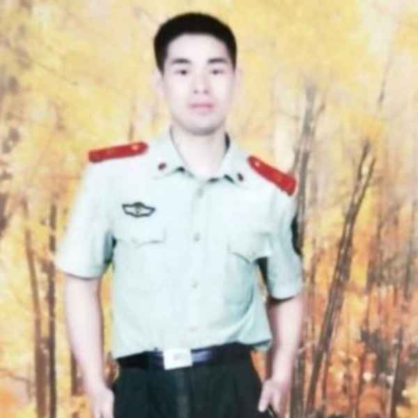 江西37岁单身帅哥真诚找对象-神农架征婚相亲网