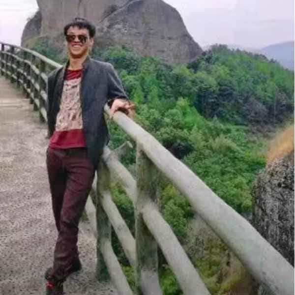 广东27岁单身帅哥真诚找对象-神农架征婚相亲网