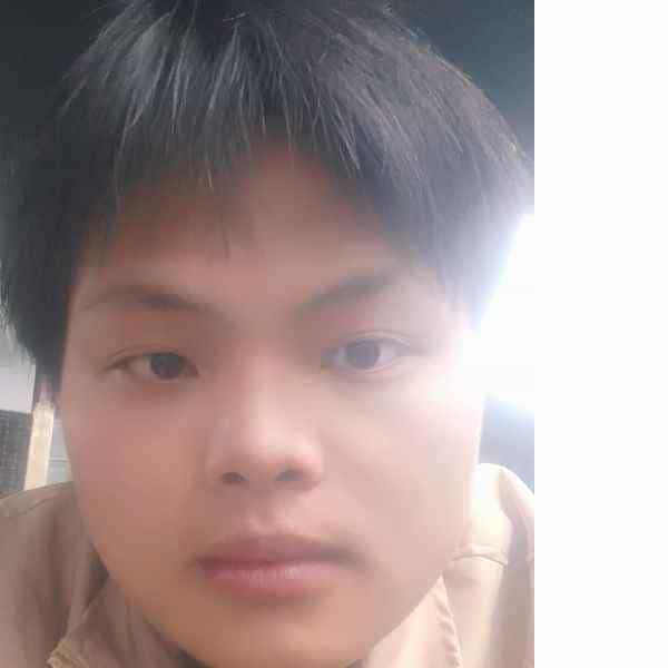 河南20岁单身帅哥真诚找对象-神农架征婚相亲网