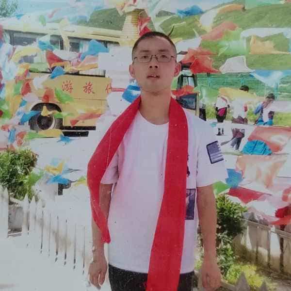 四川26岁单身帅哥真诚找对象-神农架征婚相亲网