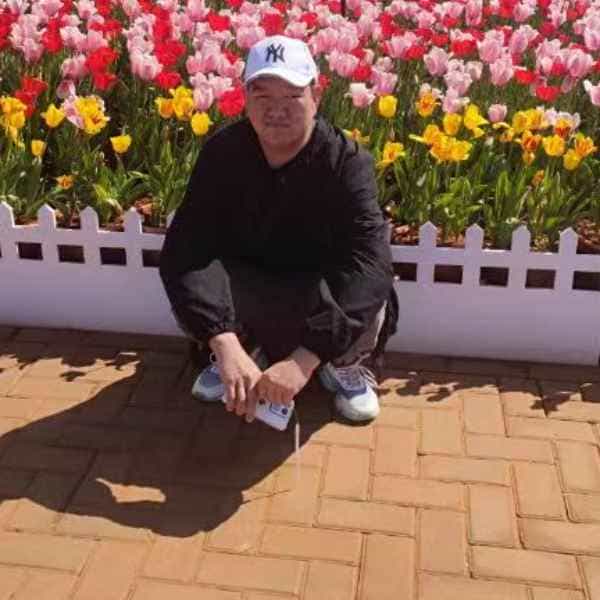 云南29岁单身帅哥真诚找对象-神农架征婚相亲网