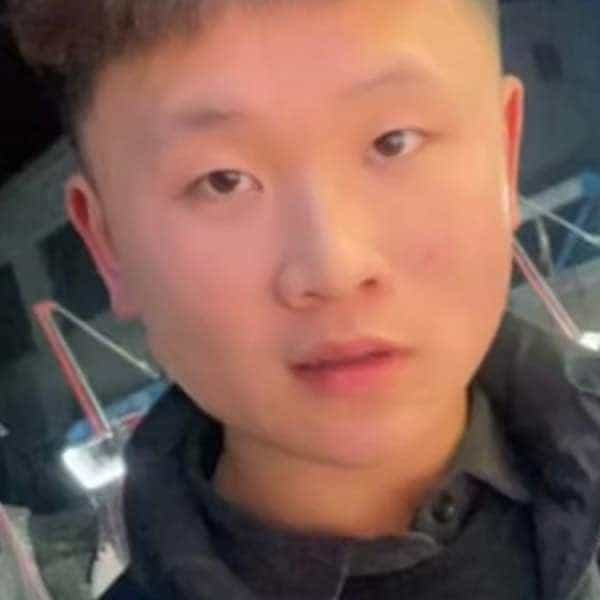 河南21岁单身帅哥真诚找对象-神农架征婚相亲网