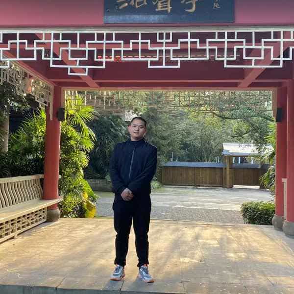 重庆30岁单身帅哥真诚找对象-神农架征婚相亲网