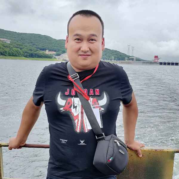 吉林34岁单身帅哥真诚找对象-神农架征婚相亲网
