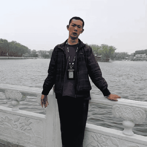 北京32岁单身帅哥真诚找对象-神农架征婚相亲网