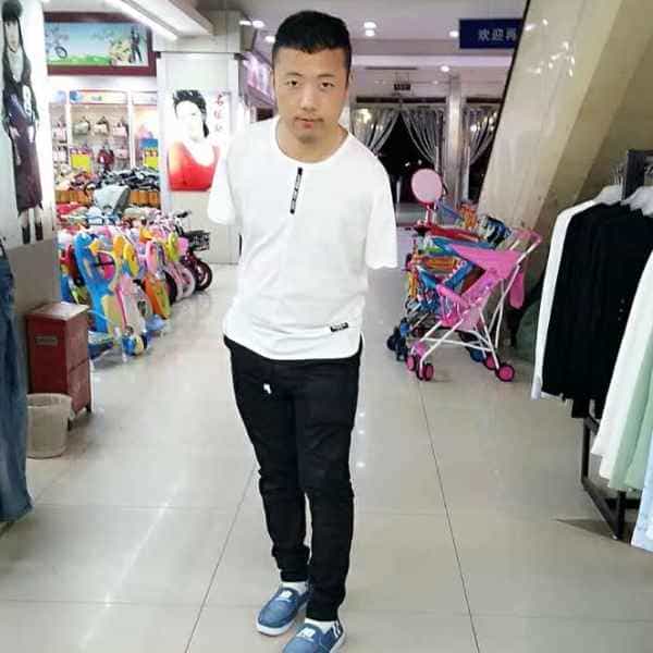 河南34岁单身帅哥真诚找对象-神农架征婚相亲网