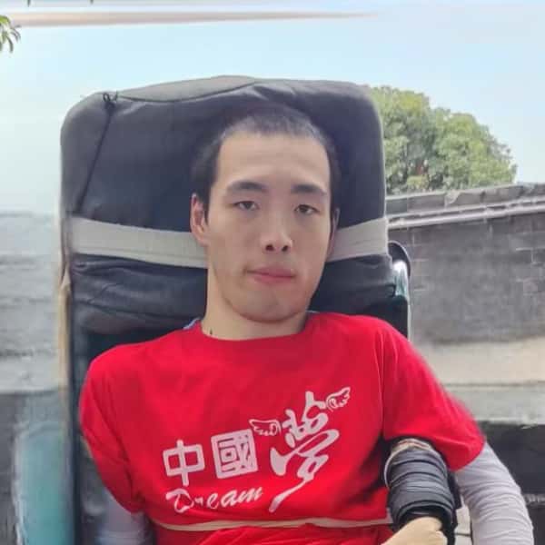 湖南30岁单身帅哥真诚找对象-神农架征婚相亲网