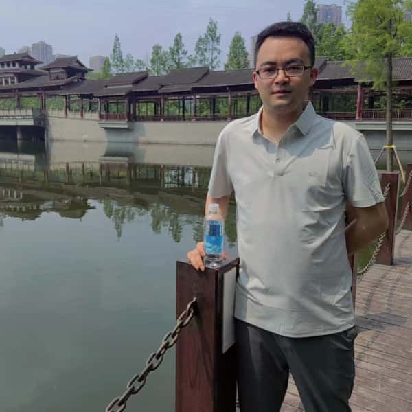 重庆残疾人帅哥真诚相亲找对象，神农架征婚网