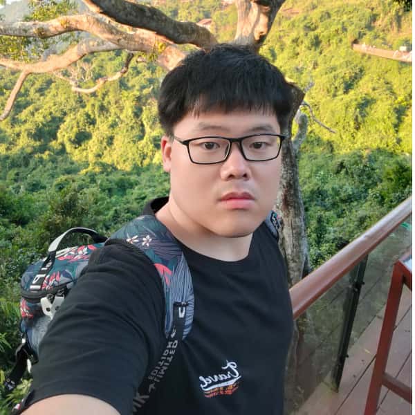 浙江28岁单身帅哥真诚找对象-神农架征婚相亲网