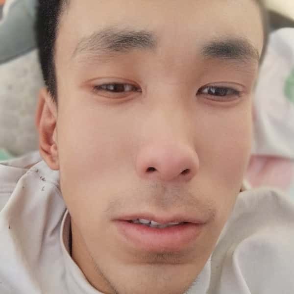 山东21岁单身帅哥真诚找对象-神农架征婚相亲网