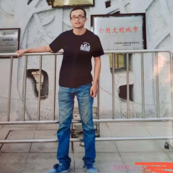 江苏36岁单身帅哥真诚找对象-神农架征婚相亲网
