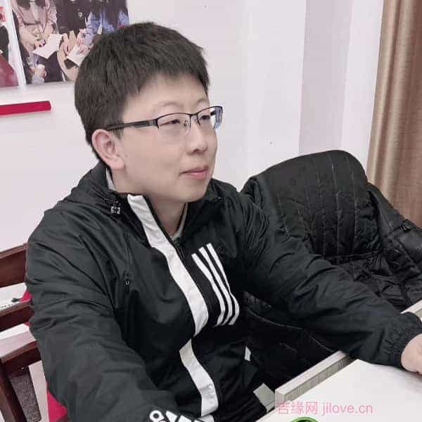 江苏35岁单身帅哥真诚找对象-神农架征婚相亲网