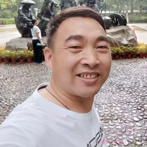 黑龙江43岁单身帅哥真诚找对象-神农架征婚网