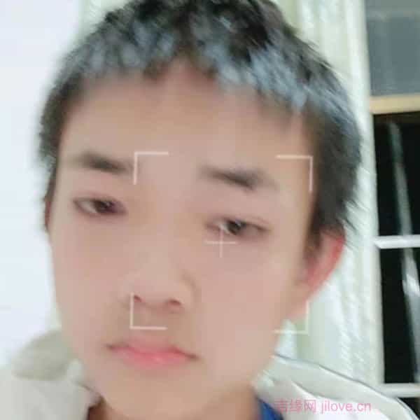 云南24岁单身帅哥真诚找对象-神农架征婚相亲网