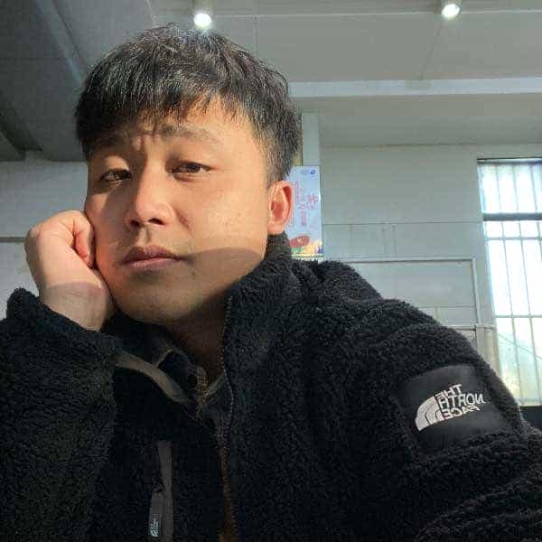 31岁岁湖南单身帅哥 - 神农架吉缘网