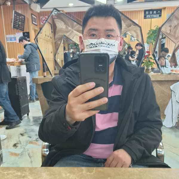 37岁岁上海单身帅哥 - 神农架吉缘网