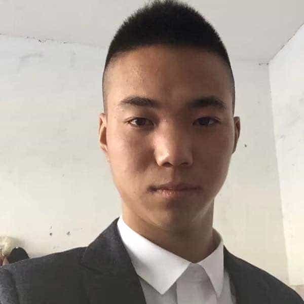 28岁岁陕西单身帅哥 - 神农架吉缘网