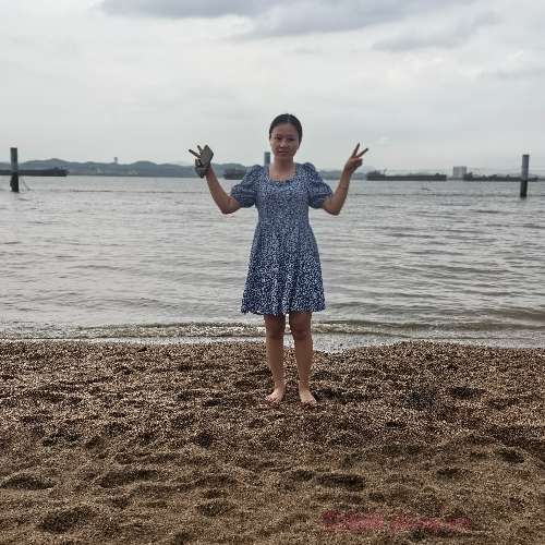 32岁岁广东单身美女 - 神农架吉缘网