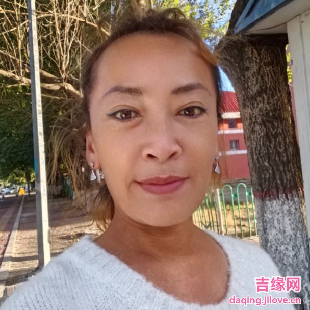 51岁岁黑龙江单身美女 - 神农架吉缘网