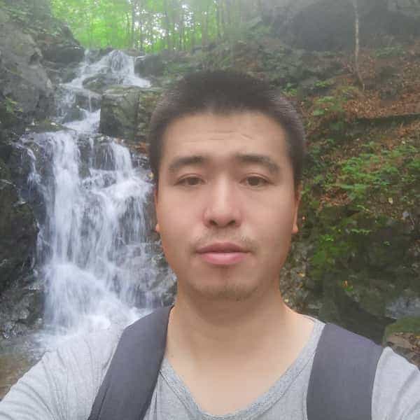 35岁岁辽宁单身帅哥 - 神农架吉缘网