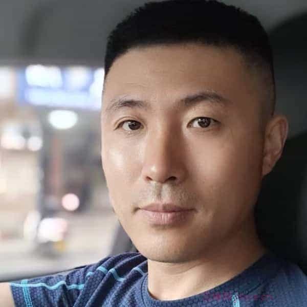 44岁岁山东单身帅哥 - 神农架吉缘网