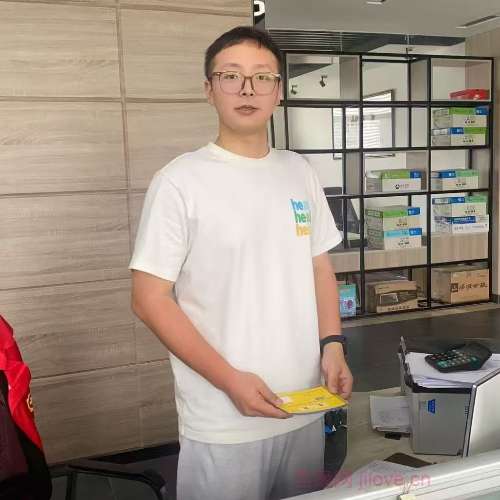 30岁岁江苏单身帅哥 - 神农架吉缘网