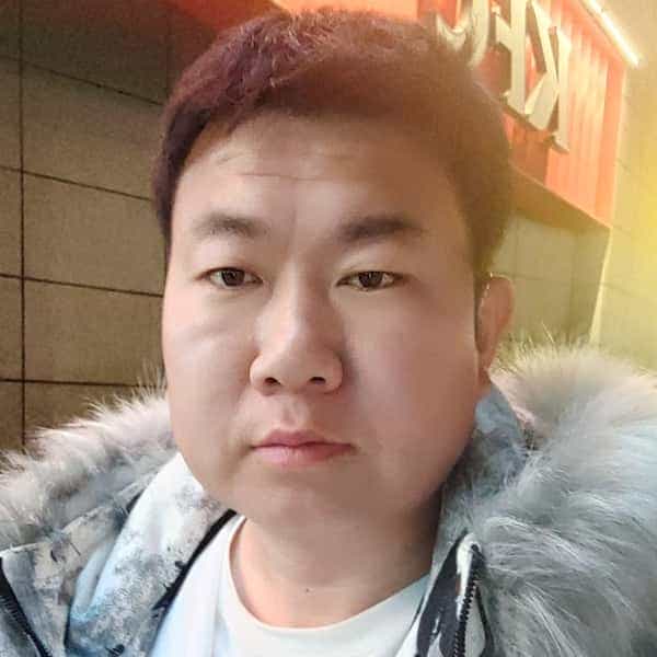35岁岁陕西单身帅哥 - 神农架吉缘网