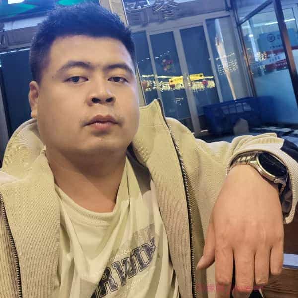 34岁岁陕西单身帅哥 - 神农架吉缘网